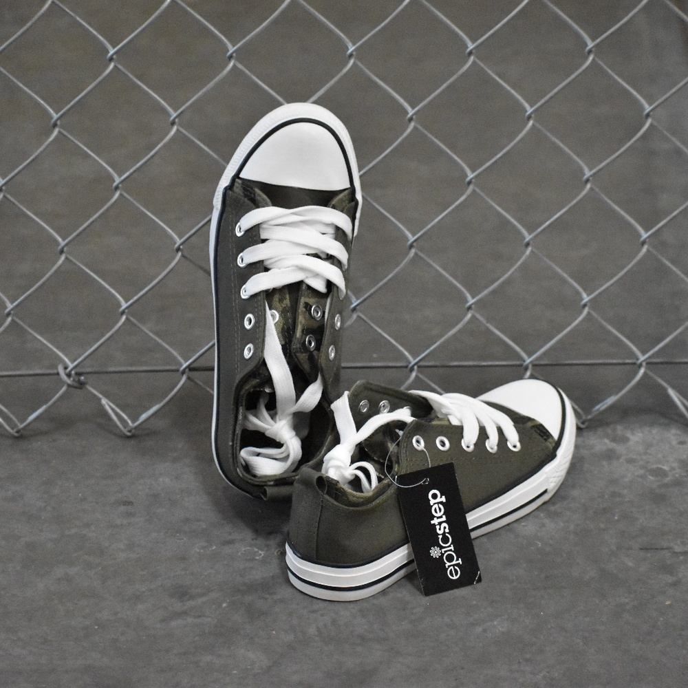 Camouflage Olive Sneakers for Women